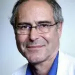 Portrait d'un médecin intervenant Med4Health